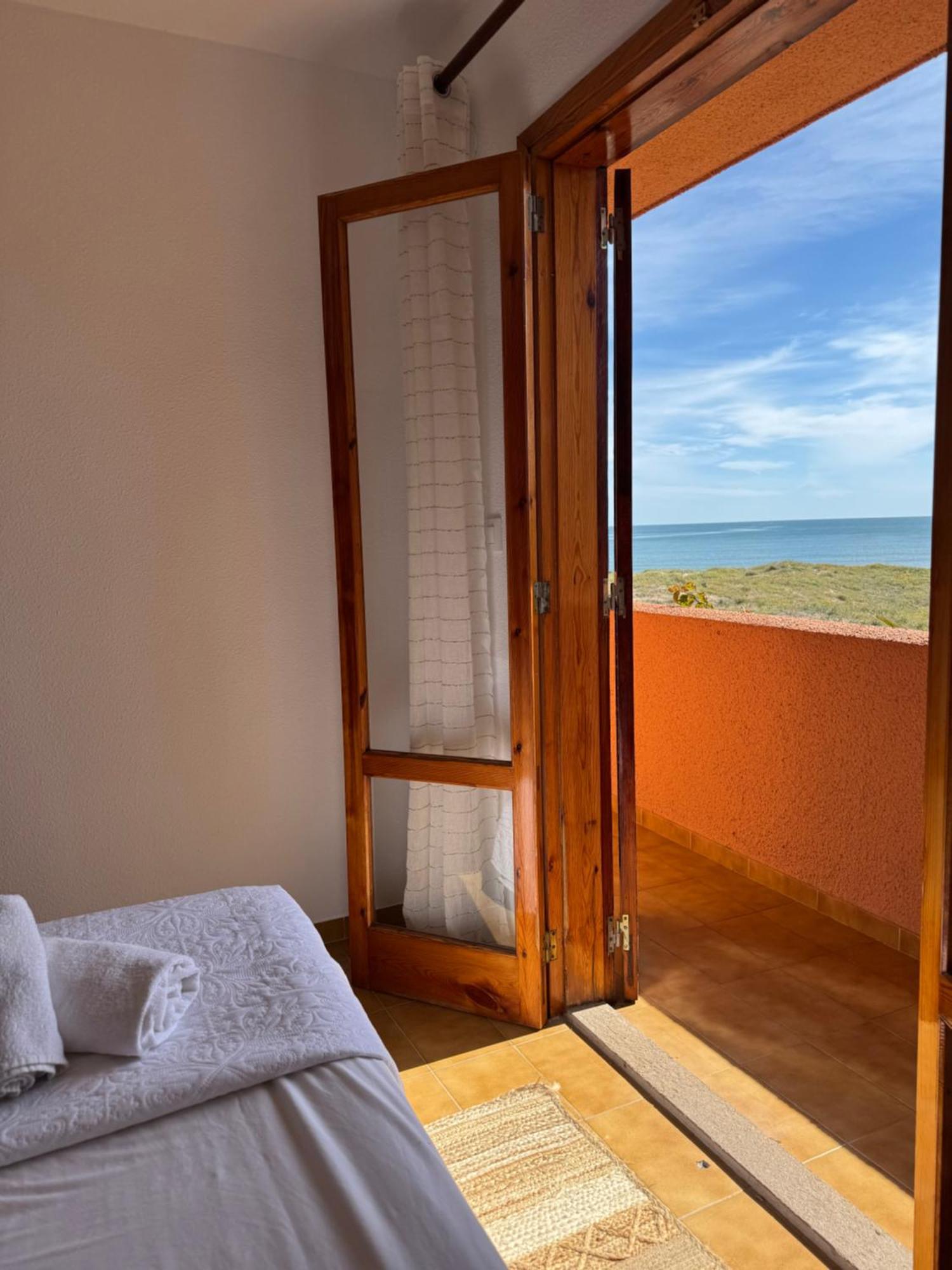 Casa Frente Al Mar Con Vistas Apartment Олива Екстериор снимка